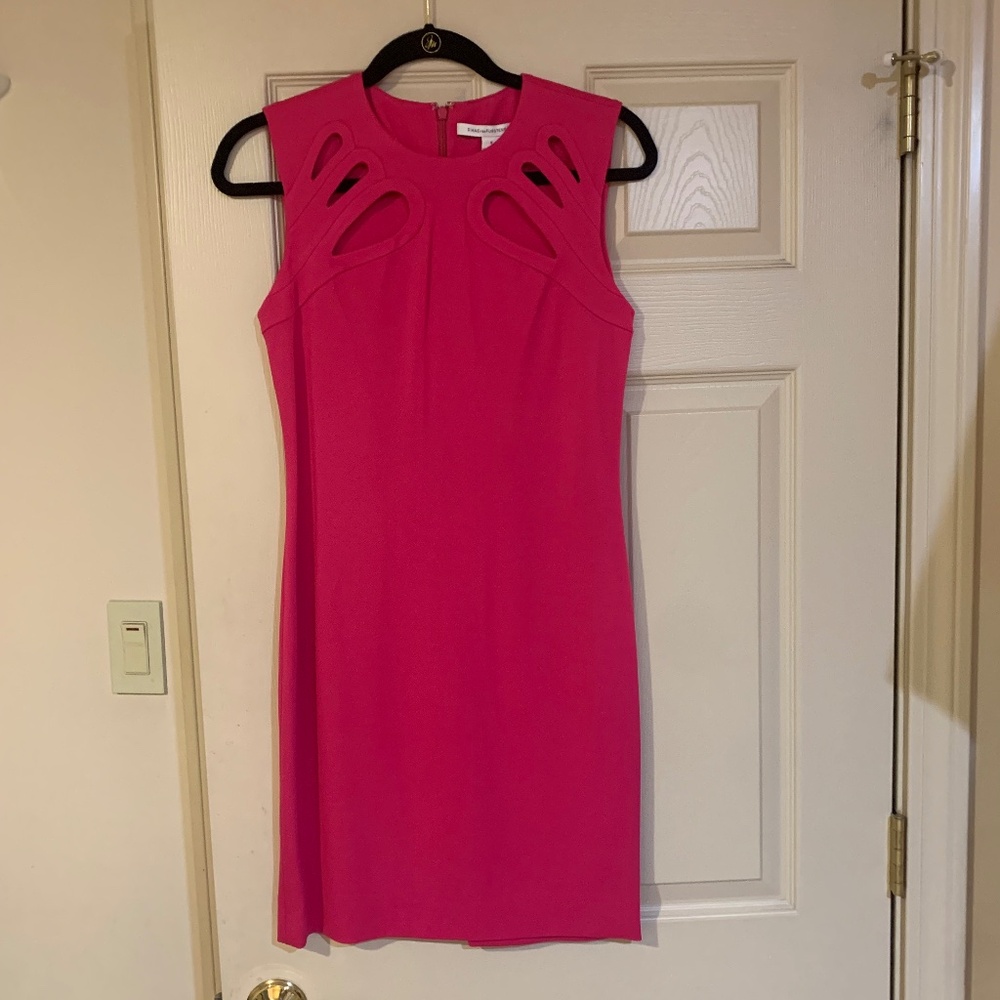 Diane von Furstenberg Pink Sleeveless Dress sz 6